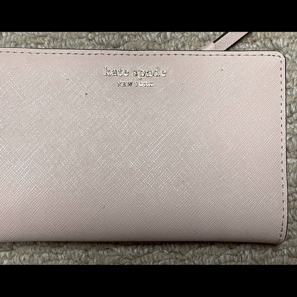 AUTHENTIC Kate Spade Zip Wallet